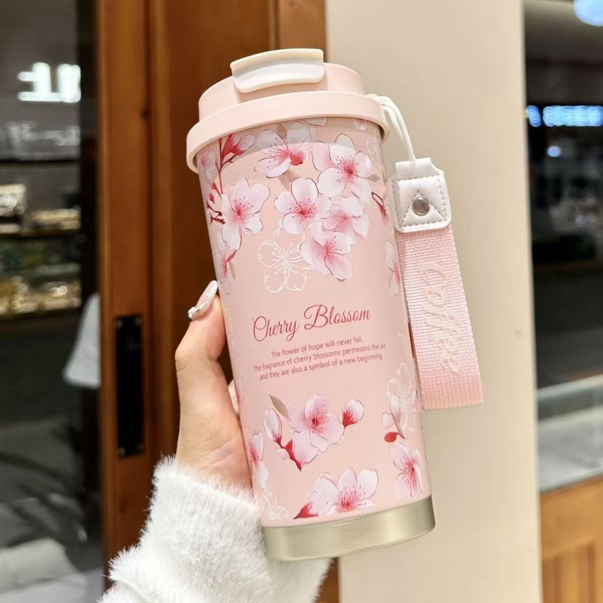 Stainless Steel Portable Coffee Cup – Eco-Friendly 550ml Floral Insulated Coffee Tumbler